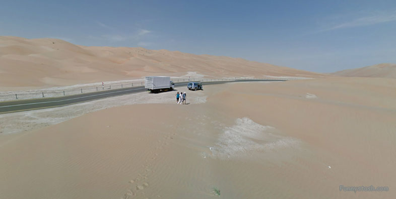 Arab Dune Camel Walk Camping VR BnB Hotels 1
