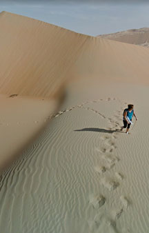 Arab Dune Camel Walk Camping VR BnB Hotels tmb20