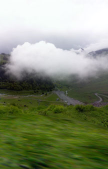 Cloud Roadside Level Street View VR France tmb16