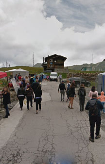 Transfagarasan 2000m Mountaintop Market Town VR Romania tmb8