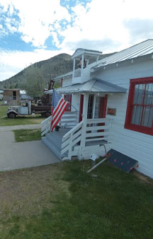 Upside Down House VR 1893 Mono Basin Historical Society tmb5